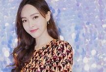 娱乐吃瓜酱90后小说,娱乐吃瓜酱的奇幻食界之旅